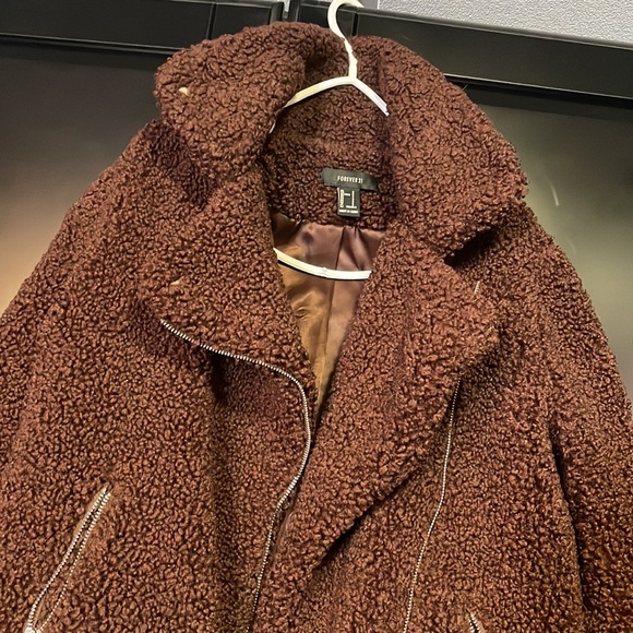 Oversized Brown Fur Jacket - Picture 2 of 4